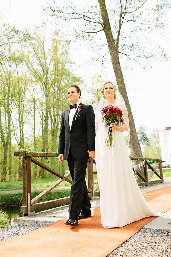 1920s inspired wedding, Swedish wedding, wedding in Sweden, Jenny Packham wedding dress