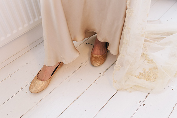 1920s inspired wedding, 1930s inspired wedding, antique wedding, vintage inspired wedding, Jane Bourvis wedding dress, rainy day wedding, Eclection Photography