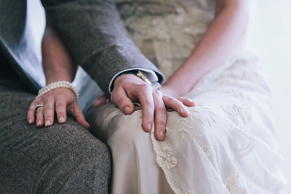 1920s inspired wedding, 1930s inspired wedding, antique wedding, vintage inspired wedding, Jane Bourvis wedding dress, rainy day wedding, Eclection Photography