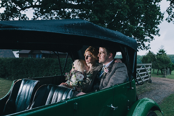 1920s inspired wedding, 1930s inspired wedding, antique wedding, vintage inspired wedding, Jane Bourvis wedding dress, rainy day wedding, Eclection Photography