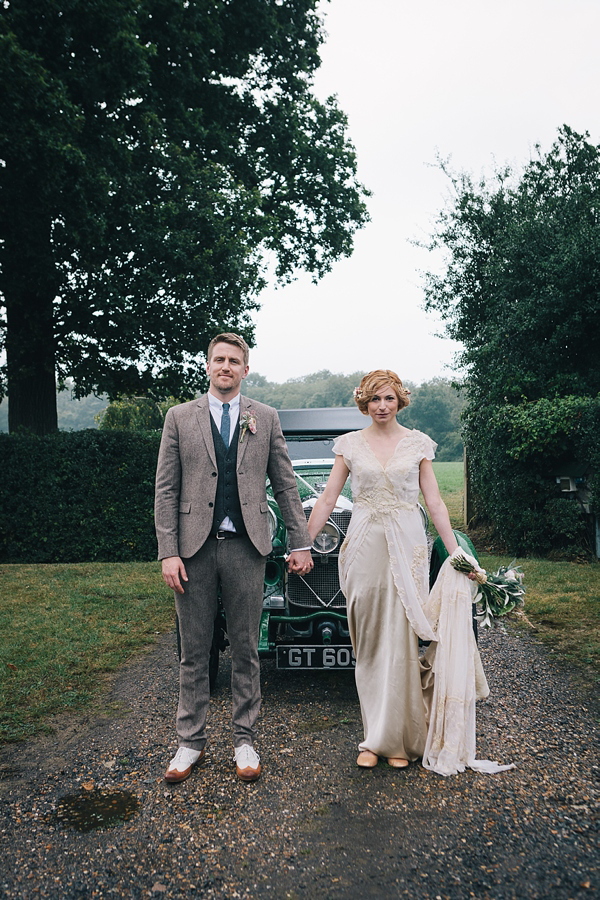 1920s inspired wedding, 1930s inspired wedding, antique wedding, vintage inspired wedding, Jane Bourvis wedding dress, rainy day wedding, Eclection Photography