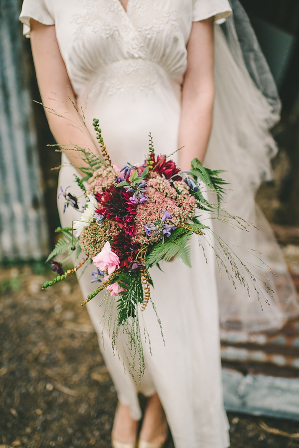 Outdoor Humanist wedding, 1930s vintage wedding dress, vintage wedding, Autumn wedding, September wedding, Photography by Ellie Gillard, find out more at  www.elliegillard.co.uk