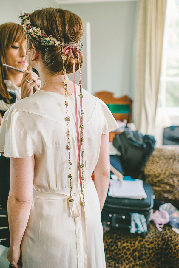 Outdoor Humanist wedding, 1930s vintage wedding dress, vintage wedding, Autumn wedding, September wedding, Photography by Ellie Gillard, find out more at  www.elliegillard.co.uk