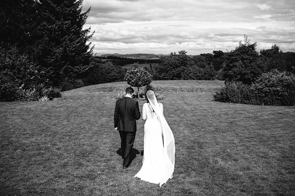 Magical woodland inspired wedding, Scotish wedding, Pronovias wedding dress, 1920s vintage style wedding veil, Photography by Caro Weiss