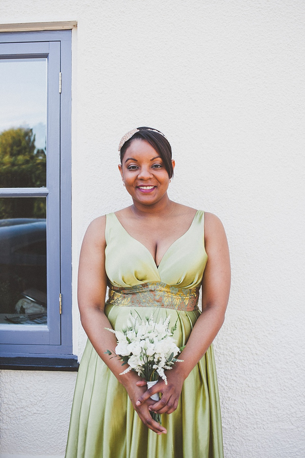 Beautiful black bride, 1950s vintage tiered wedding dress, Photography by Jordanna Marston