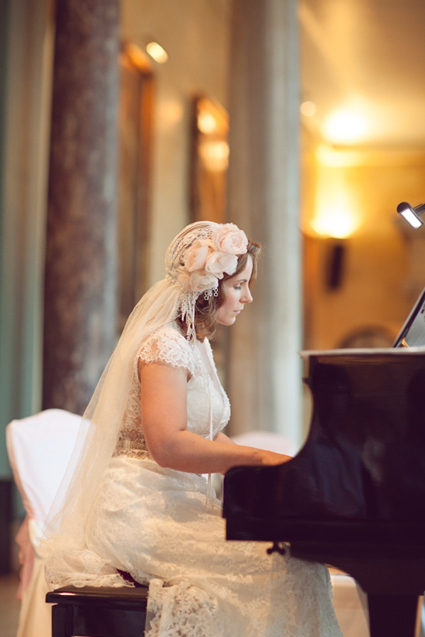 Claire Pettibone bride, Juliet cap veil,  Woburn Sculpture Gallery, Bedfordshire Wedding, Cat Hepple Photograpy