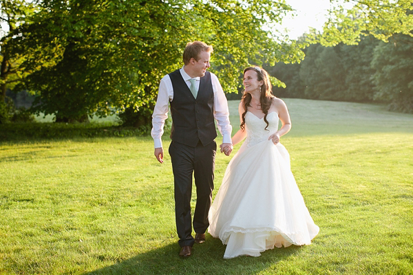 Seafoam green wedding, coral wedding, pastel colour wedding, Kate Sherford wedding dress, Photography by Tarah Coonan