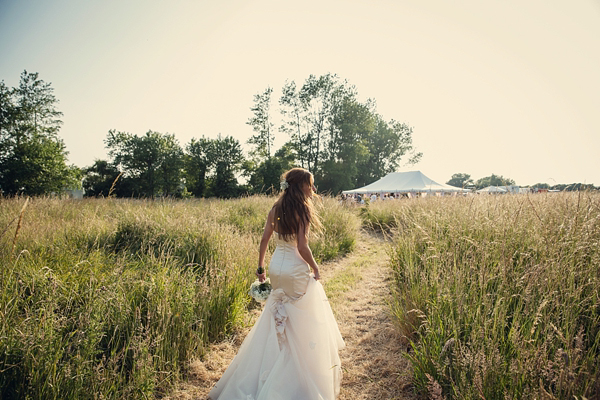 New England Barn style wedding, Pale & Interesting, Assassynation Photography