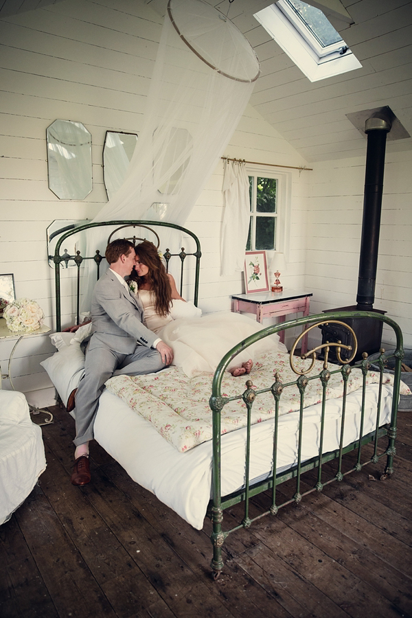 New England Barn style wedding, Pale & Interesting, Assassynation Photography