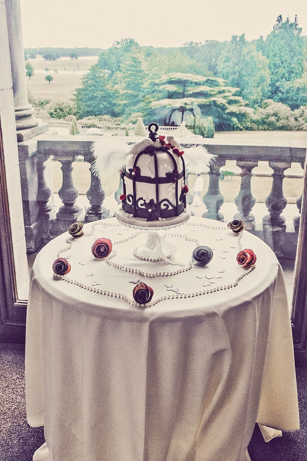 Mad Hatters tea party style wedding, Groom in tweed, flat cap, photography by Claire Penn