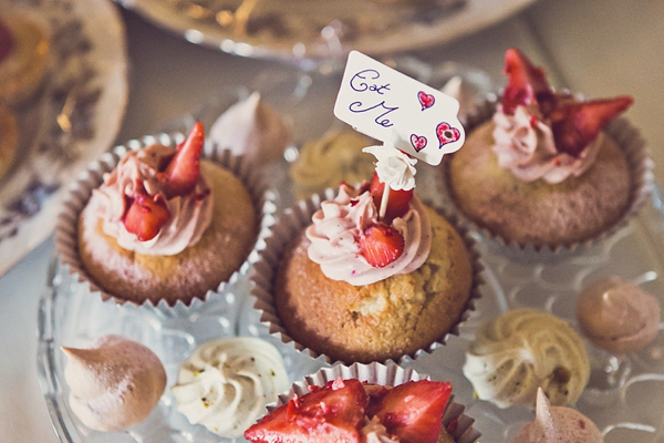 Mad Hatters tea party style wedding, Groom in tweed, flat cap, photography by Claire Penn