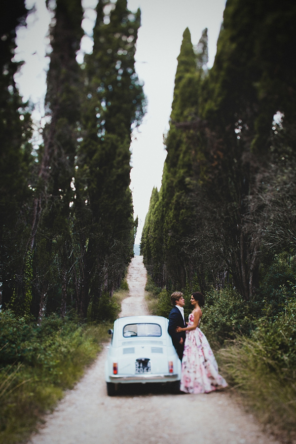 Wedding in Italy, Italian wedding, Wendy Makin wedding dress, Summer garden party wedding, outdoor wedding, Photography by Claudia Rose Carter