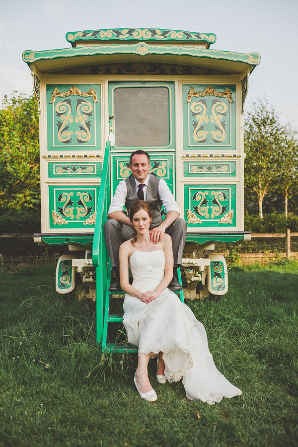 A Needle & Thread Dress for a Fun and Family Friendly DIY