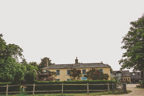 Charlotte Balbier wedding dress, pastel colour wedding, Photography by Jordanna Marston