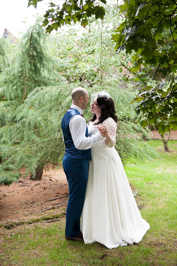 Johanna Hehir wedding dress, farm wedding, rustic wedding, handmade wedding, homemade wedding, diy wedding, Photography by Fiona Kelly