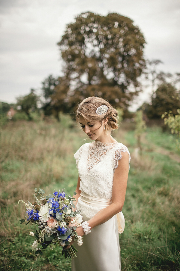 Charlie Brear, 1930s vintage inspired wedding dress, September wedding, Laid back intimate wedding, Photography by Kat Hill