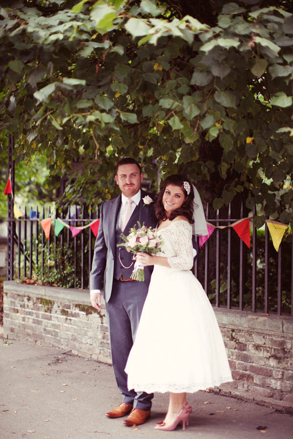 Elizabeth Avey vintage wedding dress, London bride, London wedding, 1950s vintage