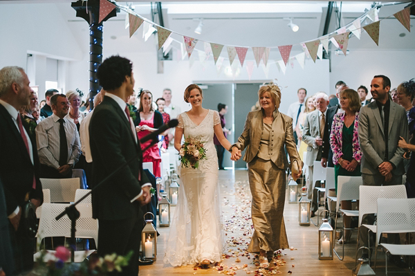 Elisha Temperley Wedding Dress, The Lighthouse Glasgow wedding, Urban wedding, Scottish wedding, Images by Kitchener Photography