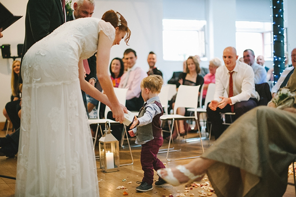 Elisha Temperley Wedding Dress, The Lighthouse Glasgow wedding, Urban wedding, Scottish wedding, Images by Kitchener Photography