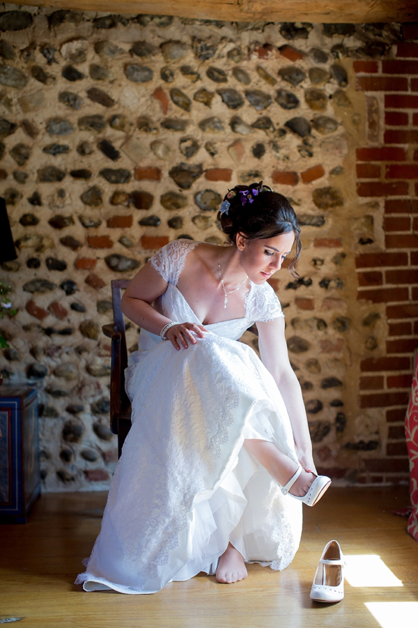 Colourful outdoor wedding, Photography by Katherine Ashdown