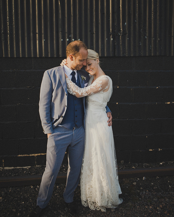 Charlie Brear wedding dress, Caswell House wedding, Cotswolds weddings, Photography by Igor Dremba