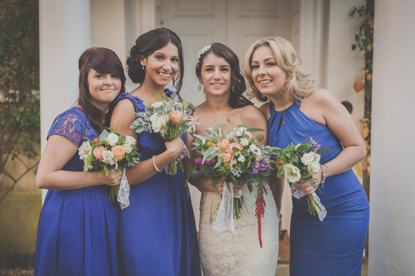 Benjamin Roberts wedding dress, rustic Autumn wedding, Photography by Michelle Lindsell