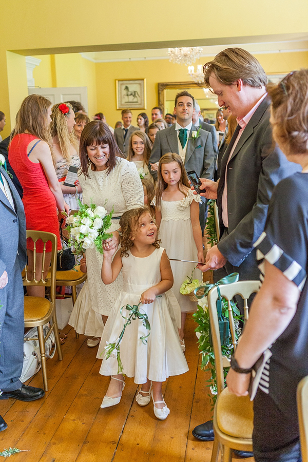 Isle of Wight wedding, Victorian inspired wedding, literary inspired wedding, Photography by Chris Cowley