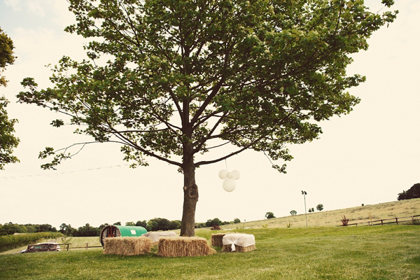 Oxfordshire Barn Wedding by Eliza Claire Photography