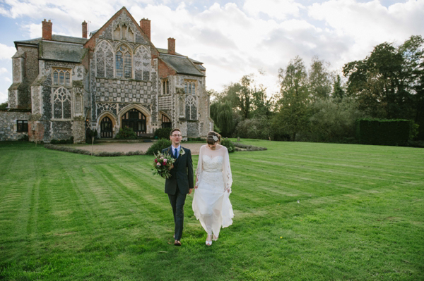 Vintage house party wedding, Anoushka G Photography, Ellie Gillard Photography