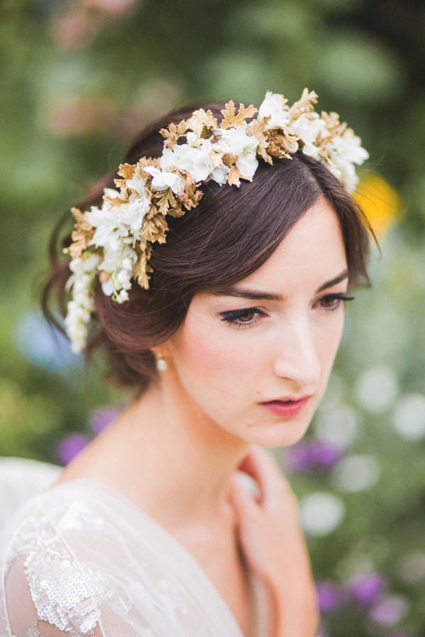 Azalea by Jenny Packham, Edwardian inspired floral crown, Emmanuel College Cambridge wedding, M&J Photography