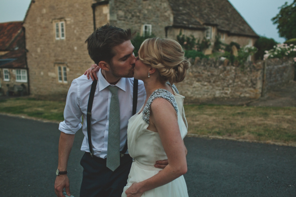 Ivy by Jenny Packham, Wick Farm wedding in Bath, Laura McCluskey Wedding Photography