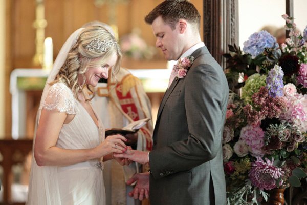 Aspen by Jenny Packham, 1920s and 1930s modern vintage wedding, wedding photography by Dasha Caffrey