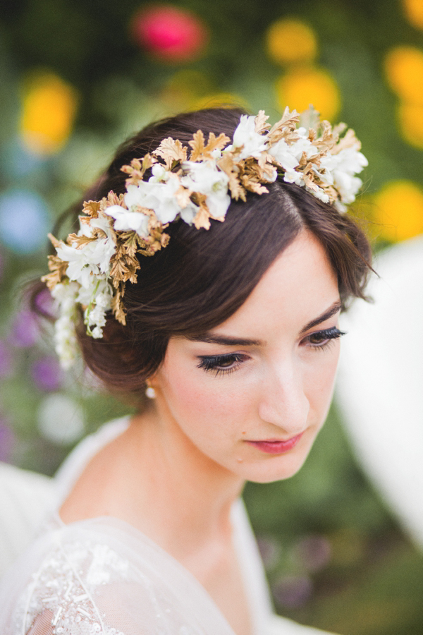 Azalea by Jenny Packham, Edwardian inspired floral crown, Emmanuel College Cambridge wedding, M&J Photography