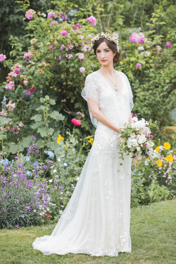 Azalea by Jenny Packham, Edwardian inspired floral crown, Emmanuel College Cambridge wedding, M&J Photography