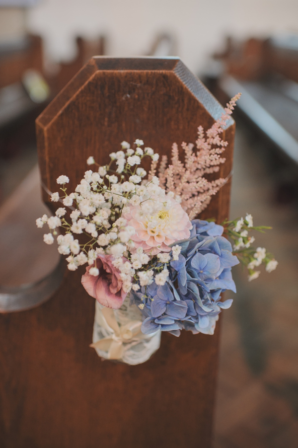 Vintage floral chintz wedding, o&c Wedding Photography