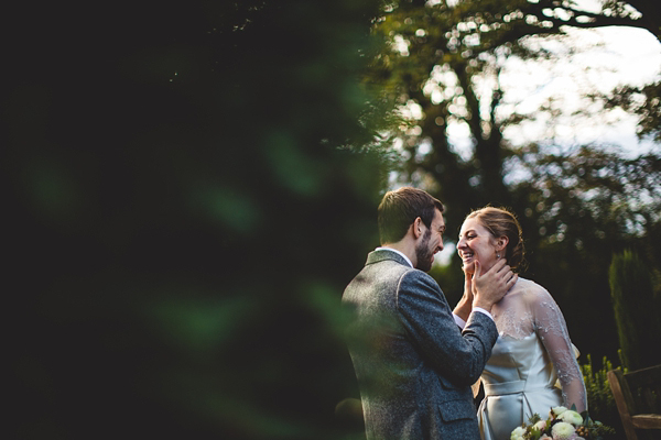 1950s and 1960s mustard yellow Autumn wedding, Images by S6 Photography