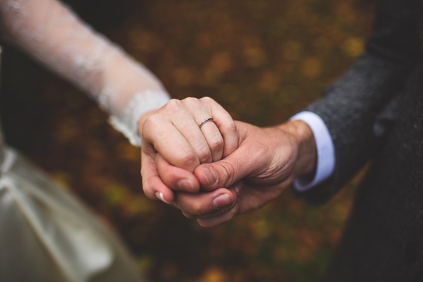 1950s and 1960s mustard yellow Autumn wedding, Images by S6 Photography