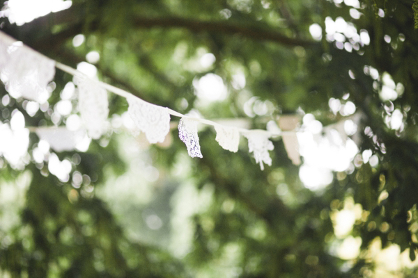 Azalea by Jenny Packham, Edwardian inspired floral crown, Emmanuel College Cambridge wedding, M&J Photography