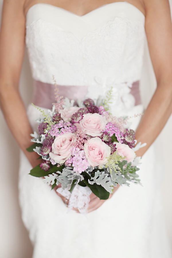 La Sposa wedding dress // soft pink romantic wedding // Craig & Eva Sanders Photography