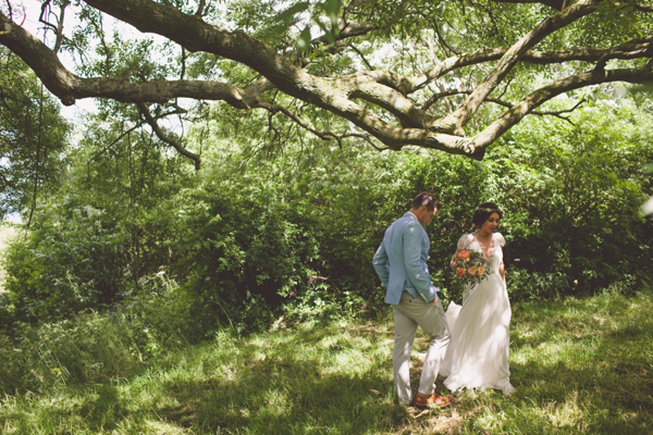 Jenny Packham, rustic floral coral wedding, Laura McCluskey Photography