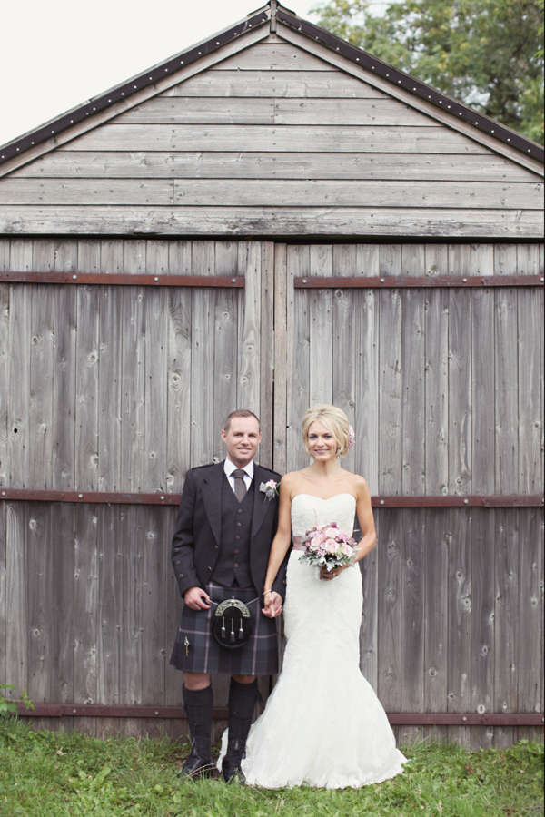 La Sposa wedding dress // soft pink romantic wedding // Craig & Eva Sanders Photography