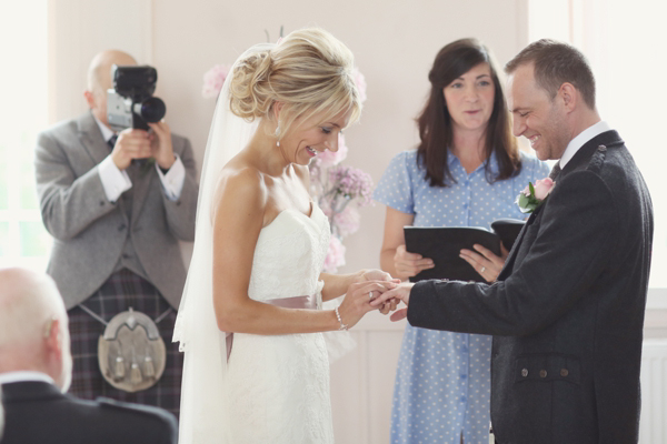 La Sposa wedding dress // soft pink romantic wedding // Craig & Eva Sanders Photography