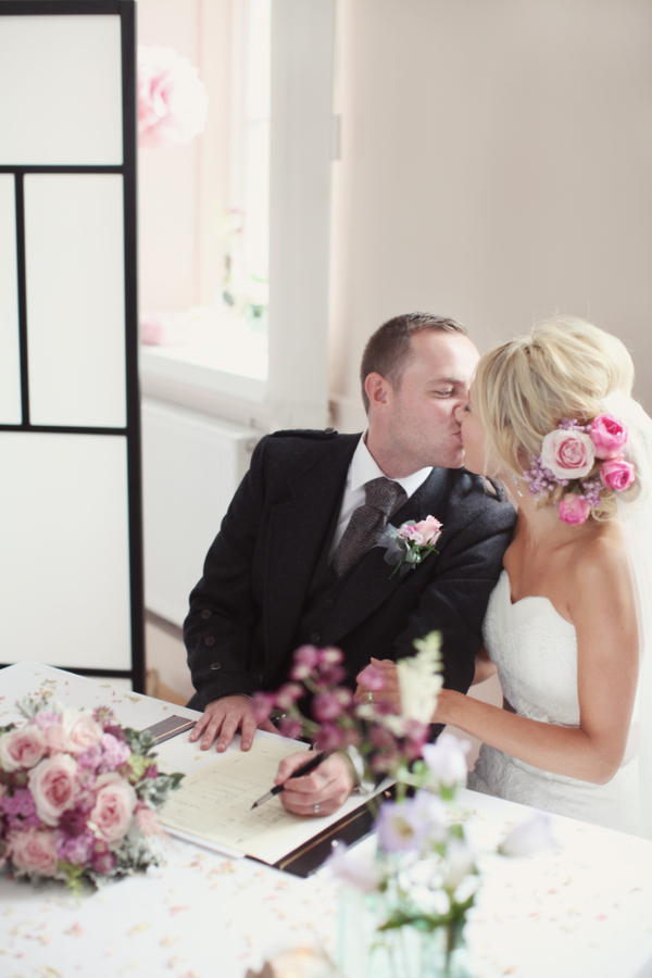 La Sposa wedding dress // soft pink romantic wedding // Craig & Eva Sanders Photography