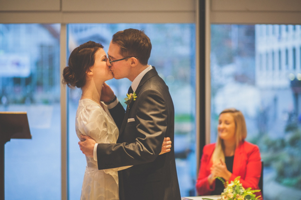 Lost in Translation inspired wedding // Wedding at The Crucible Theatre in Sheffield // Bride wearing a Japanese Kimono // Photography by India Hobson