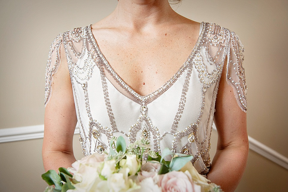 Eden by Jenny Packham // Intimate Country House Civil Ceremony // Photography by Julie Tinton