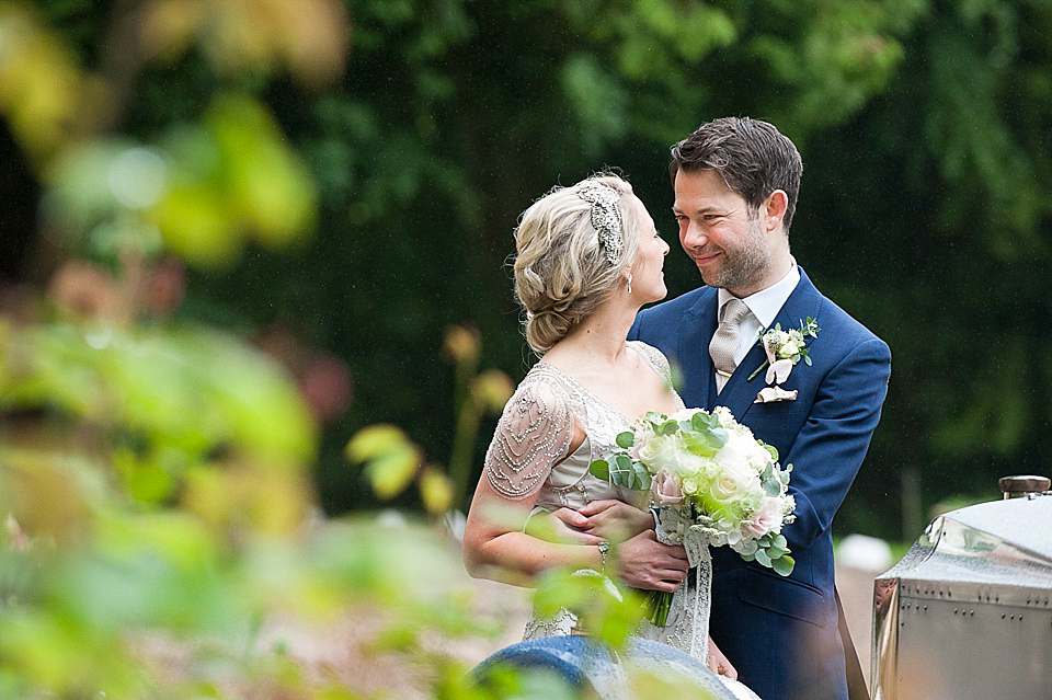 Eden by Jenny Packham // Intimate Country House Civil Ceremony // Photography by Julie Tinton