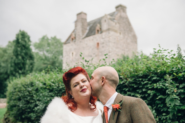 Colourful and quirky 1950s retro wedding