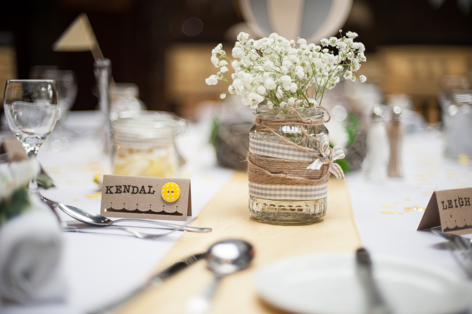 DIY and handcrafted wedding // Yellow wedding // SDS Photography