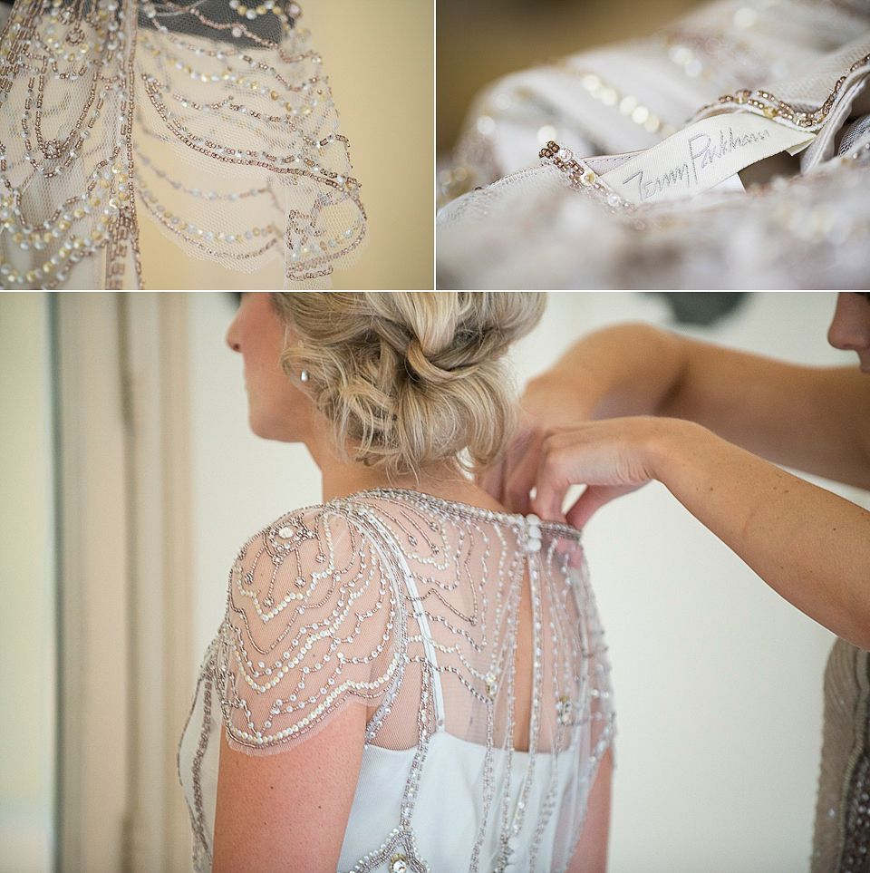 Eden by Jenny Packham // Intimate Country House Civil Ceremony // Photography by Julie Tinton