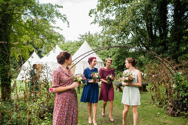 Vintage and bohemian inspired woodland wedding